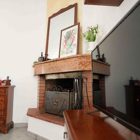 Villa Mario Mottola Esterno foto
