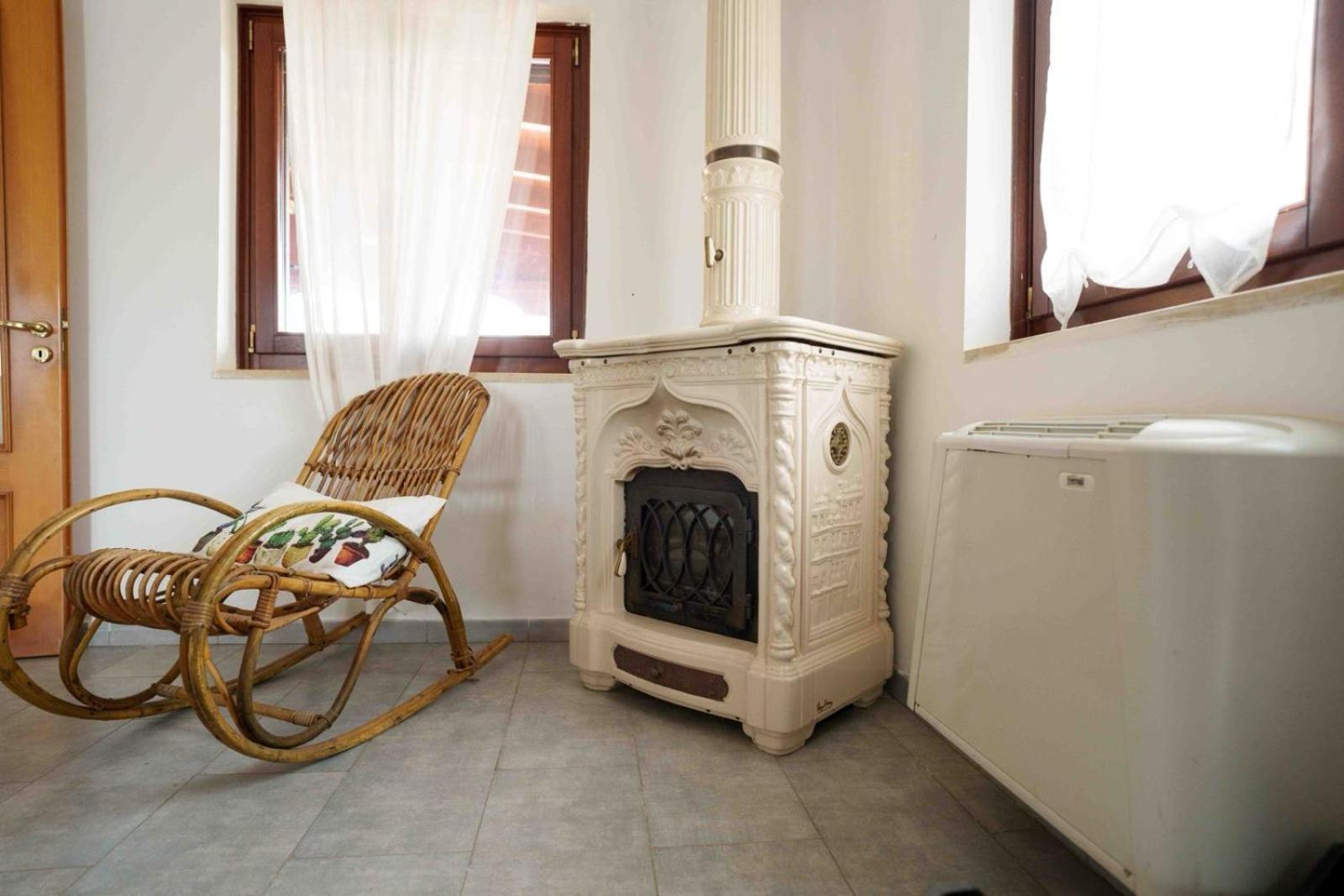 Villa Mario Mottola Esterno foto